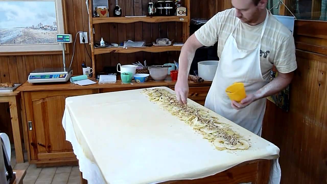 Strudel - elaboracion artesanal Reposteria Hans El