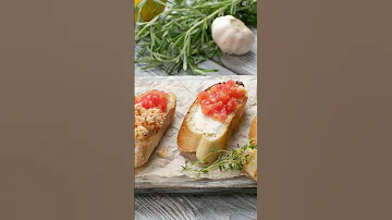 Venice Cicchetti Crawl Local Foodie Tradition 