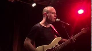 Julien Rieu de Pey - îlot - Là dans l'Infini