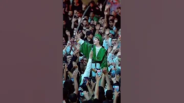 من هو الشاب الذي 