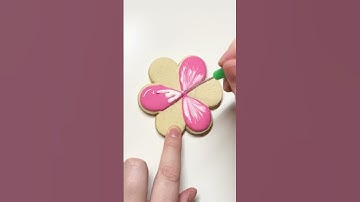 Thumbnail of 🌸 #thegracefulbaker #cookiedecorating
