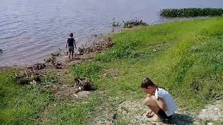 Laguna del tigre en General Jose De San Martín Chaco República Argentina .