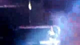 Lil  Wayne slips and falls Live on stage !