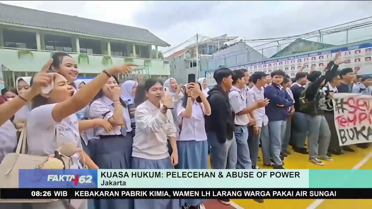 Siswa SMA di Jakarta Timur Demo Buntut Kasus Guru Cabul