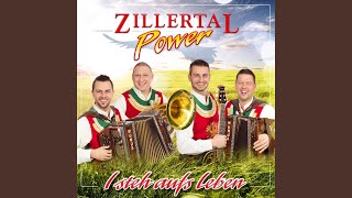 Tanzen, bis die Fetzen fliagn - Zillertal Power