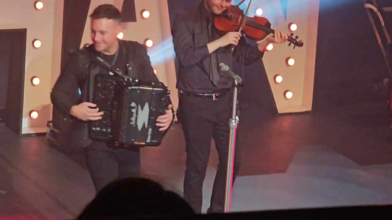 Nathan Carter - Cotton Eye Joe (Weymouth Pavilion '24)