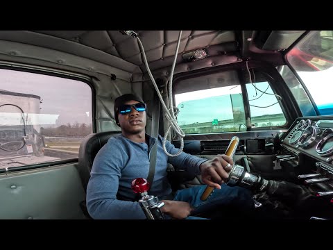 A Day In My Life | Truck Driver | Living The Dream