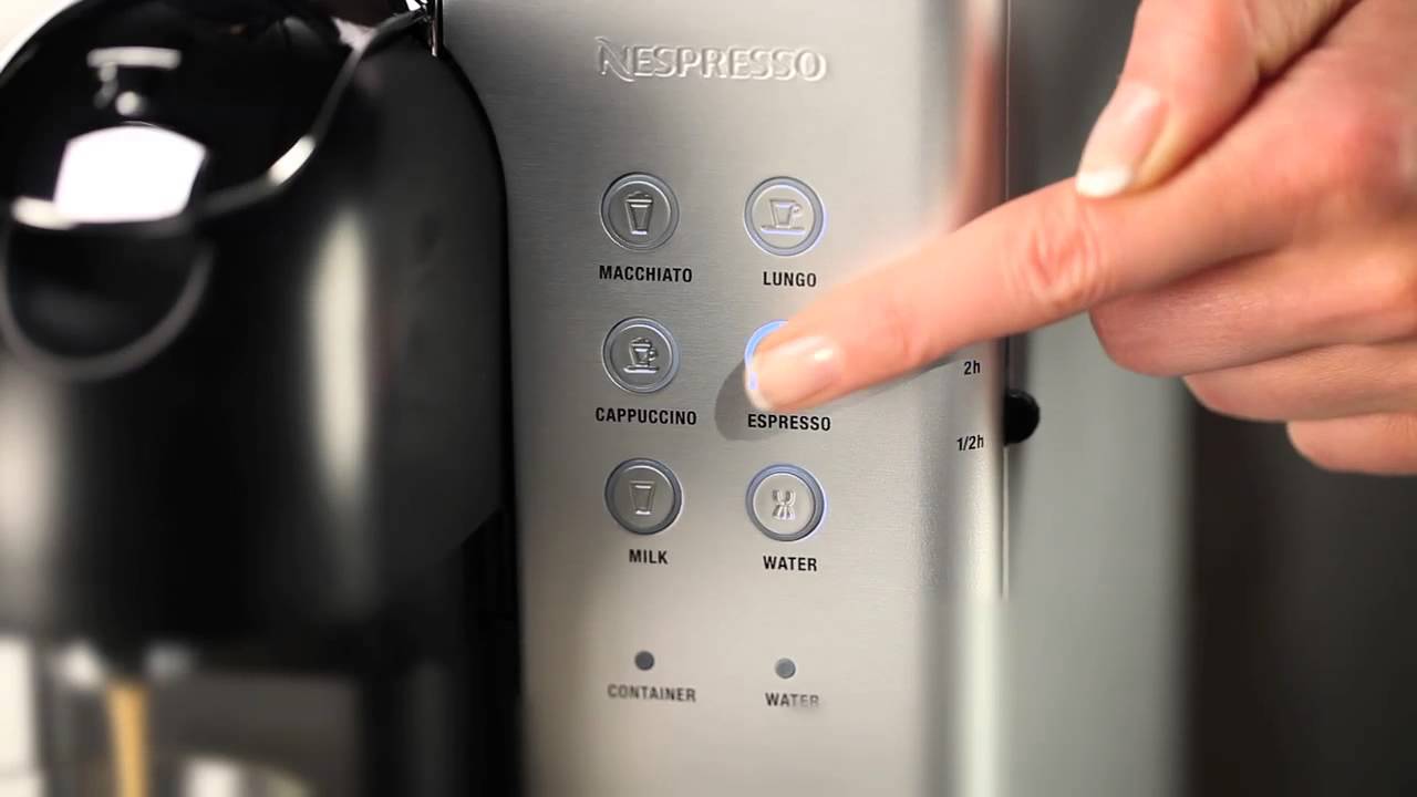 kan ikke se Amfibiekøretøjer konstant Nespresso Lattissima+: How To - Cup Size Programming - YouTube