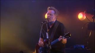 Video voorbeeld van "New Order - True Faith (Live in Glasgow, 2006)"