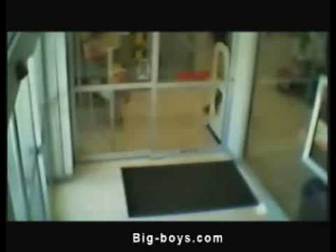 CLEAN GLASS + DOOR WAY = EPIC FAIL