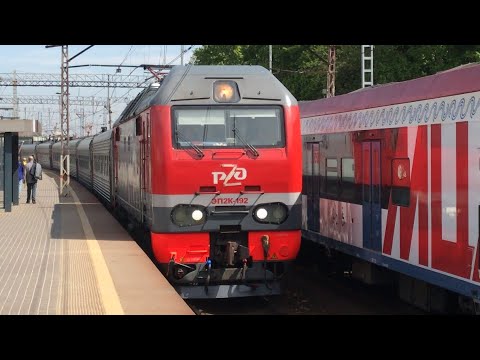 Электровоз ЭП2К-192 с
