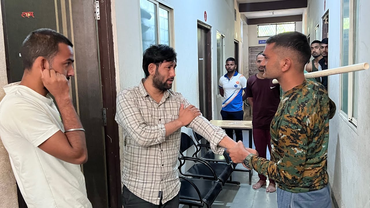 इस Academy 😡 में मत आना 😭 Viral Video ज़रूर देखे!