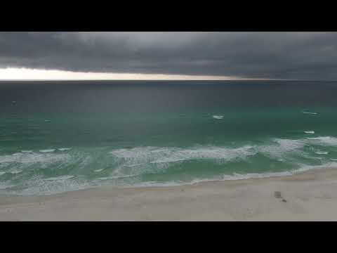 bad weather on the beach 5.3K