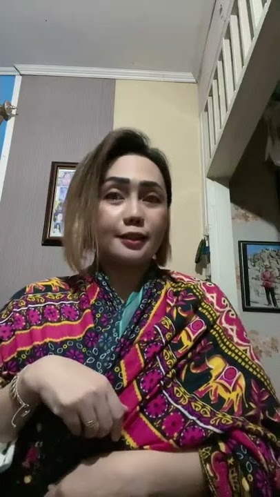 Tante lebih menggigit#ketawangakak #lucungakak #istriidaman #shorts
