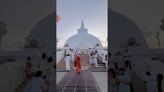 Ruwanweli Maha Seya Evening Moments Sacred Steps Of Peace
