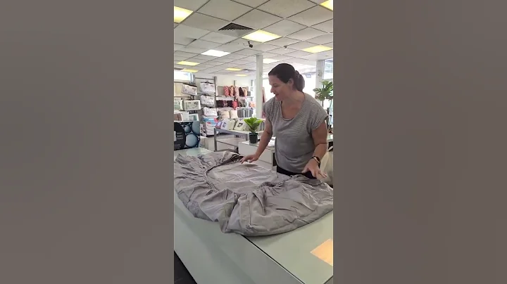 How to fold fitted sheets in less than 1 minute