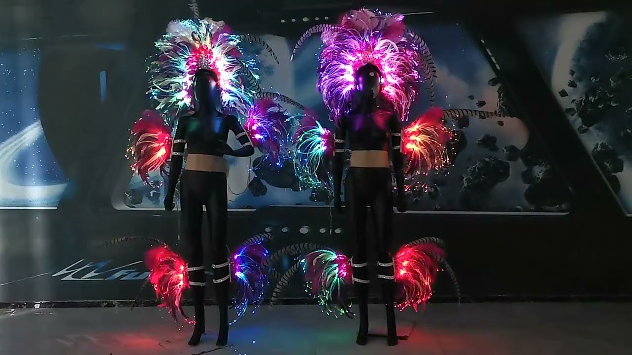 Future Fancy T-Stage Performance Show LED Light Feather Costumes Backboard Customiable WL-0286