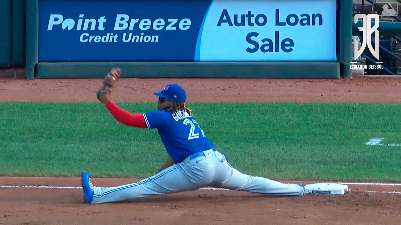 Vladimir Guerrero Jr - Defensive Highlights - 2021 - YouTube