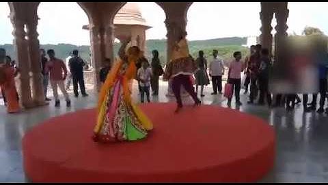 "Padmaavat Song" Ghoomar: Deepika Padukone, Shahid Kapoor, Ranveer Singh|Shreya Ghoshal,Swaroop Khan