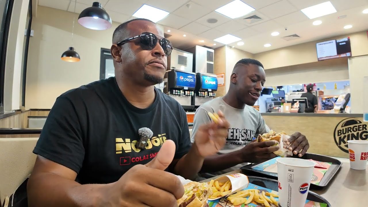 Try burger 🍔 king in Brazil 🇧🇷 for the first time 🤦