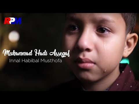 Muhammad Hadi Assegaf - Innal Habibal Musthofa (Official Lyric Video)