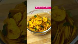 Crispy Banana Chips Recipe | Homemade Banana Wafers | घरचे कुरकुरीत केळ्याचे वेफर्स 🍌🐒 #shorts
