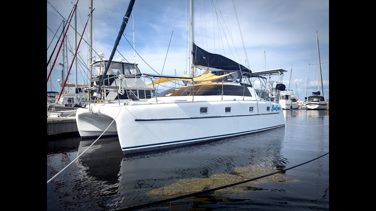 ⁣1998 Endeavour Victory 35 
