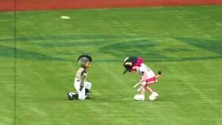 2014/09/06 挨拶するバファローベルちゃんとB☆B