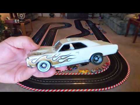 CARRERA DIGITAL 1/32 - PONTIAC GTO VS GHOST CARS - YouTube