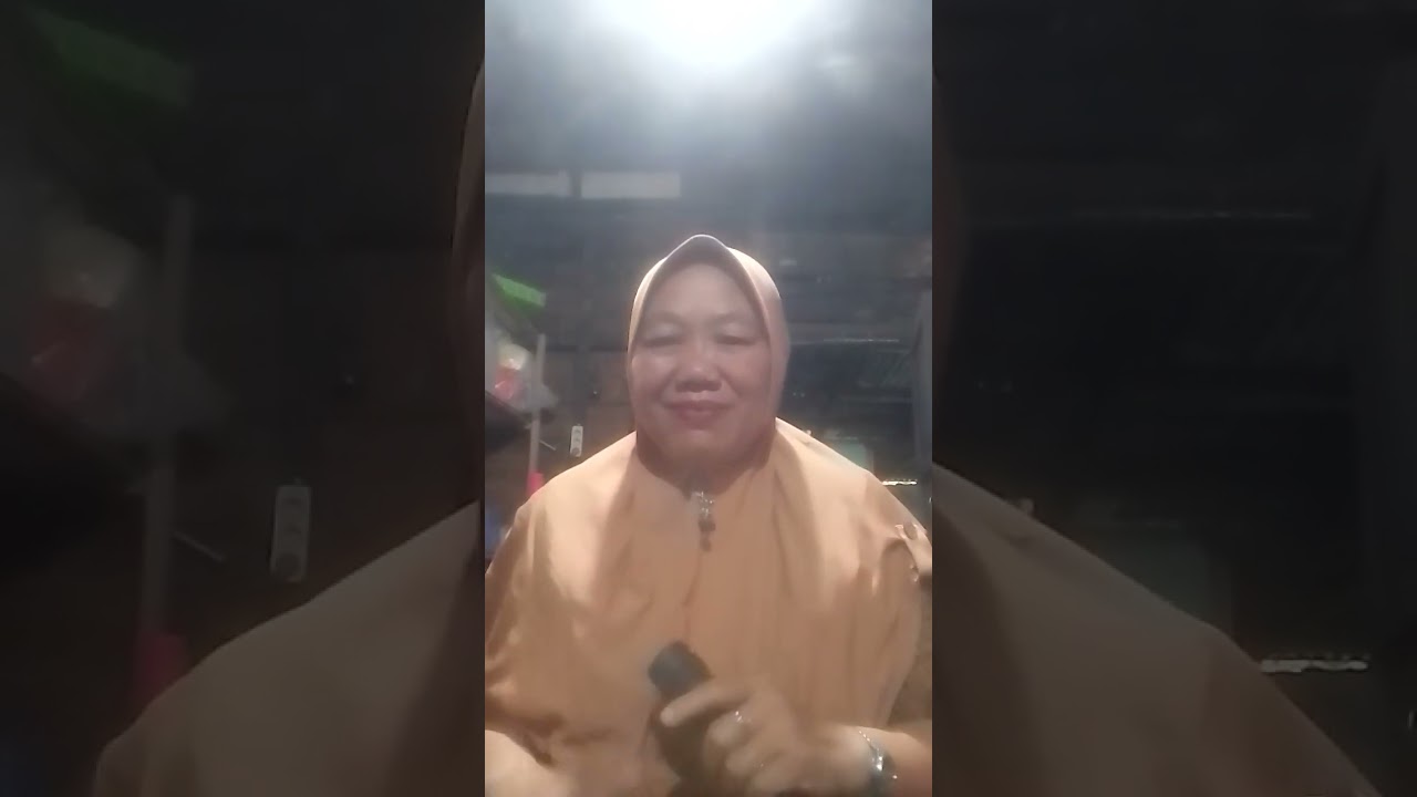 Tangis bahagia by Sri Sunarti join bareng Room dangdut Smuel 👍 banget 