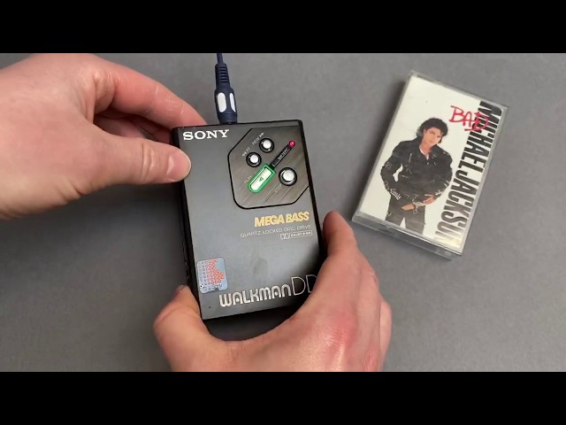 Sony Walkman WM DD30 - YouTube