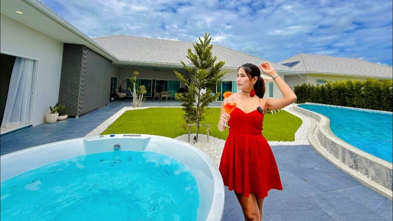 12,900,000 THB My Favorite Luxury 4 Bed Villa in Hua Hin 