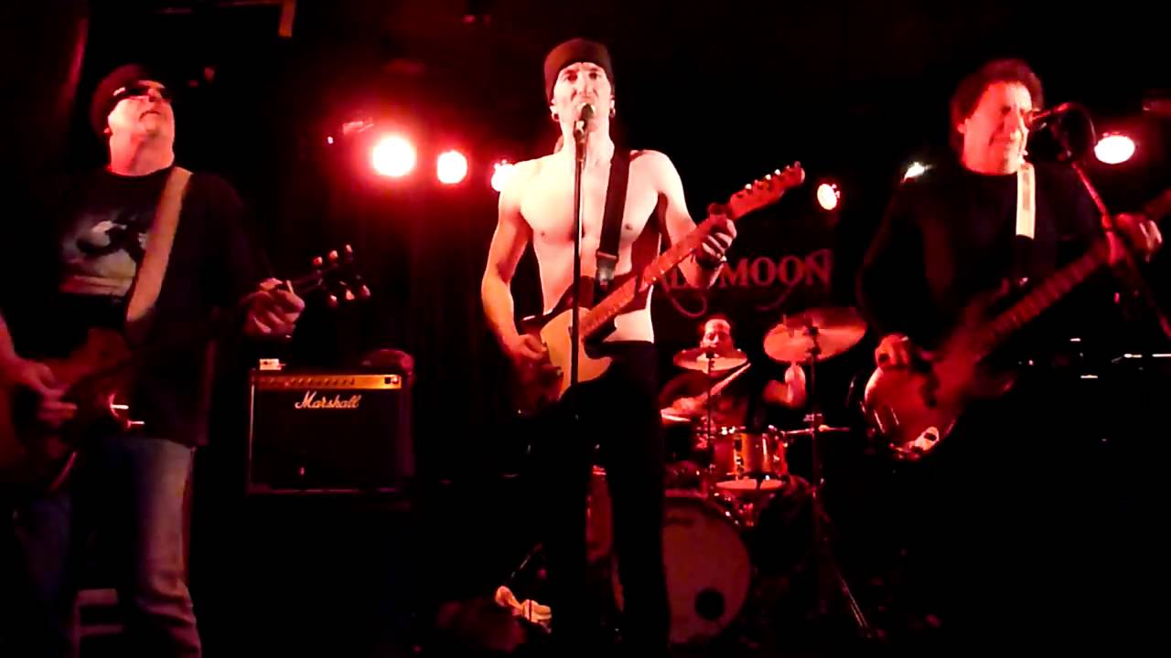 Tonton The Heavy Metal Kids - 'It's The Same' 9.4.11. di YouTube Tonton The Heavy Metal Kids - 'It's The Same' 9.4.11. di YouTube