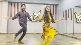 Dance on Baithe Baithe - Mouni Roy , Angad Bedi