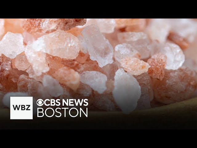 Is the "pink salt trick" effective for weight loss? - YouTube Is the "pink salt trick" effective for weight loss? - YouTube