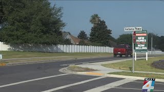 ‘Just broke my heart’: Neighbors in Lake Asbury devastated after teen killed in e-bike crash