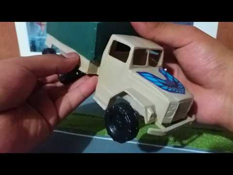 camion militar de juguete