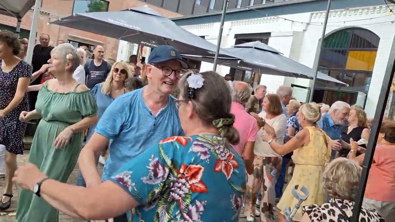 THE EXPLOSION ROCKETS Stadstheater.. DE BOEMEL..Tilburg 21-7-2024 🎶🎶 Lover Please 🎶🎶