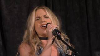 AtlCon Briana Buckmaster Singing X's and O's Supernatural SNS