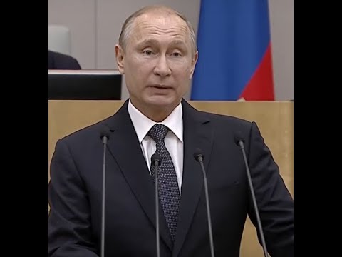 Путин с вазами