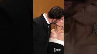 Celebrity "Give her a kiss." 😘 Noah Wyle and Sara Wells share a sweet moment on the #ActorAwards carpet. Net Worth
