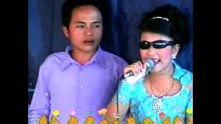 Tidak diragukan lagi suaranya sungguh LUAR BIASA Hartatik sinden cilik