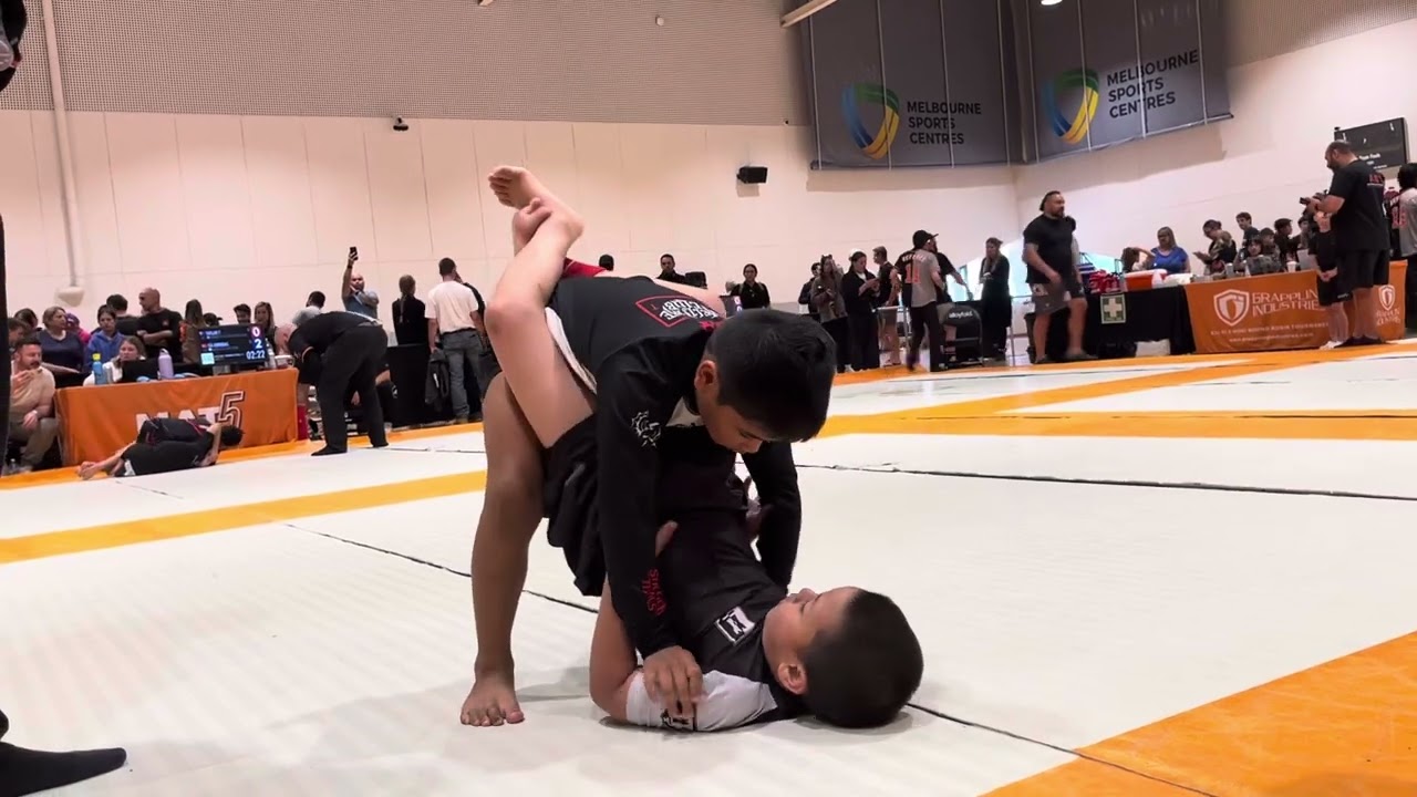 Magiting vs Jericho (No Gi)