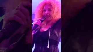 ROSSELLA FERRARI E I CASANOVA FINALE DI SERATA (presentazione orchestra) A CHI MI DICE