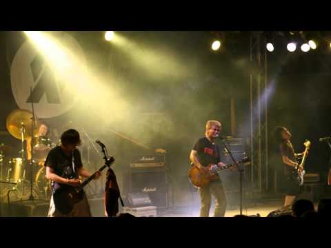 Fire Extinguisher (滅火器) at The Wall - 7/7/2012