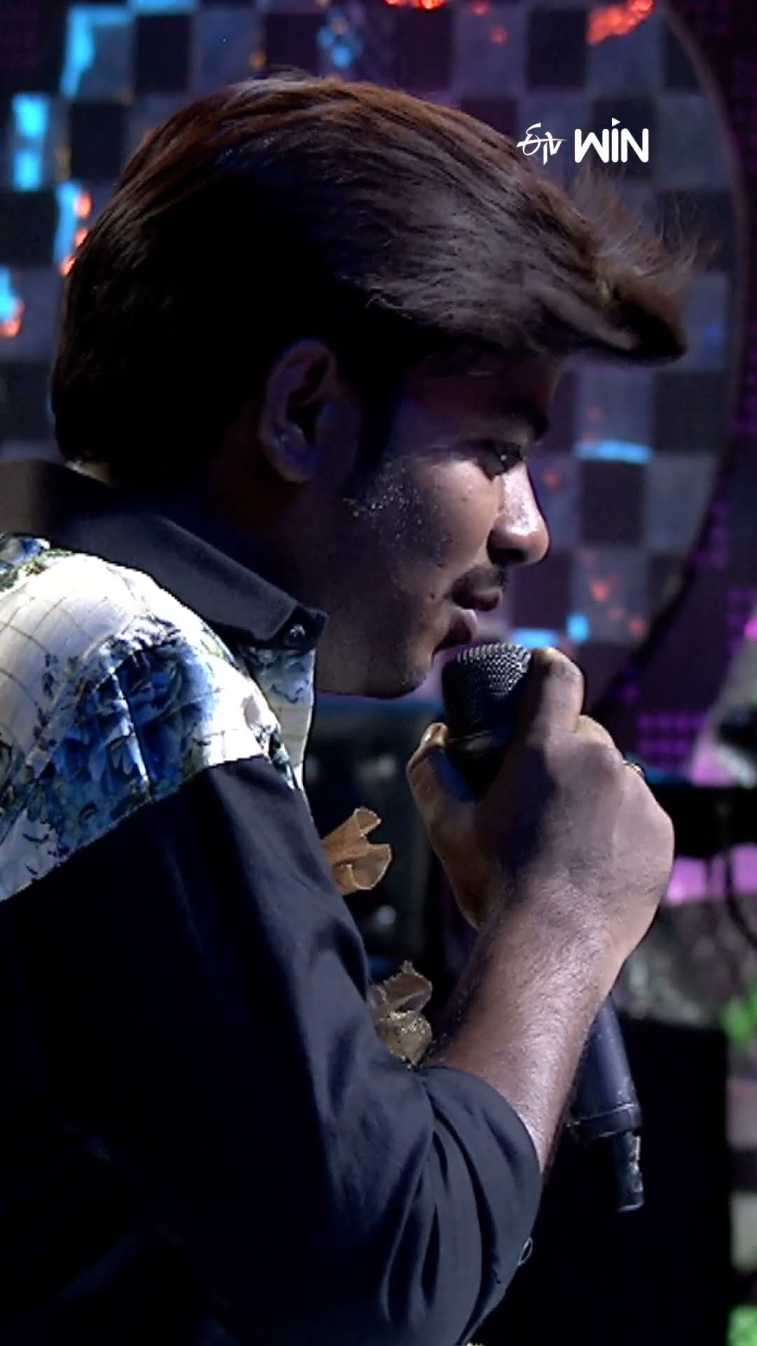 #shorts - Sudheer surprise magical gift to Poorna #dheejodi #danceshow