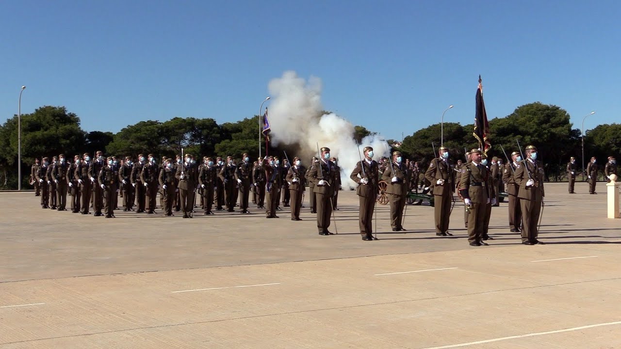 El Regimiento Mixto de Artillería 32 celebra Santa Bárbara en Melilla