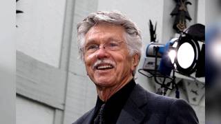 Actor Tom Skerritt, known for roles in 'Top Gun' and 'Picket Fences,' dies at 93
