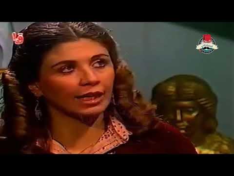 مذيعة الربط مها الشيمي تقدم فقرات القناة الأولي المصرية زمان ذكريات المفكراتي