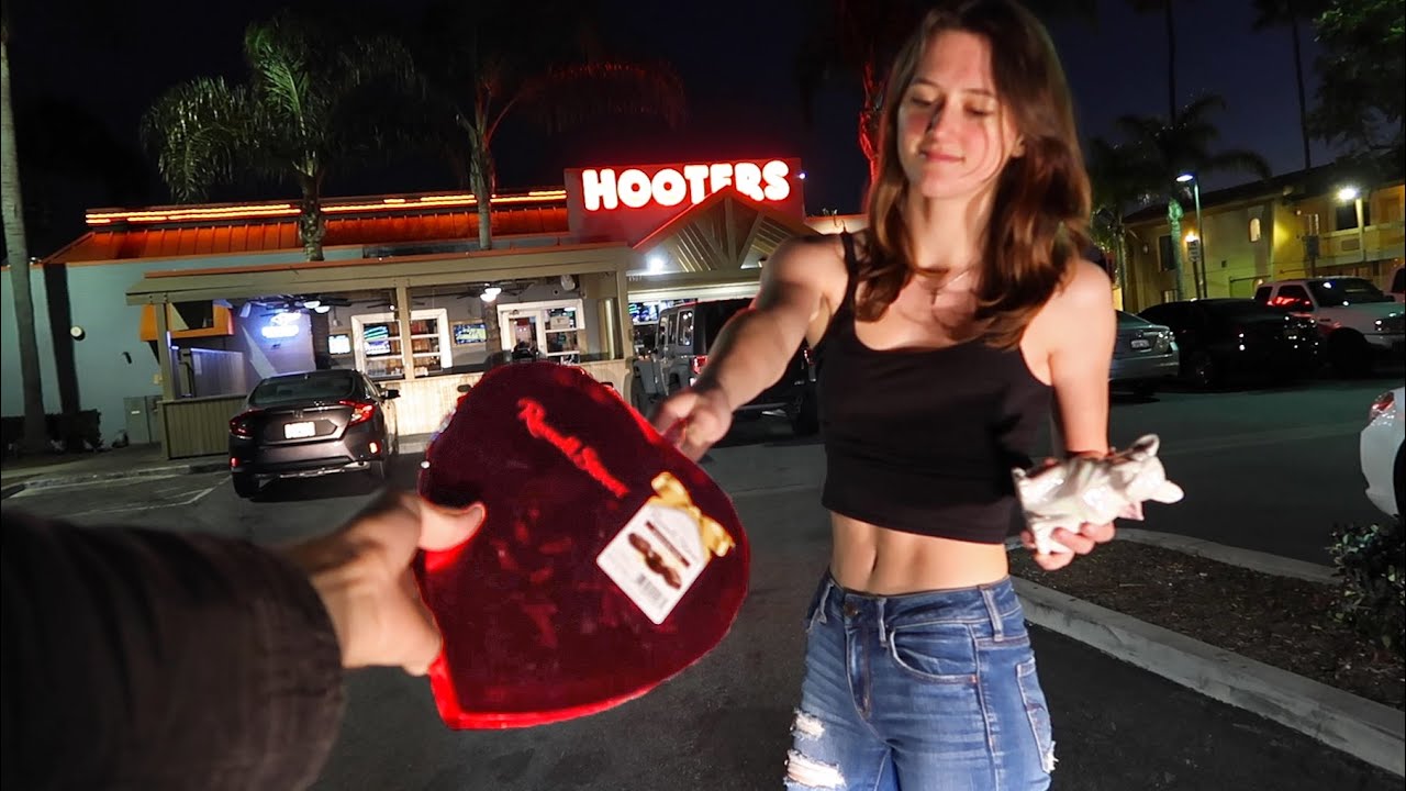 I Took My Valentine To Hooters YouTube